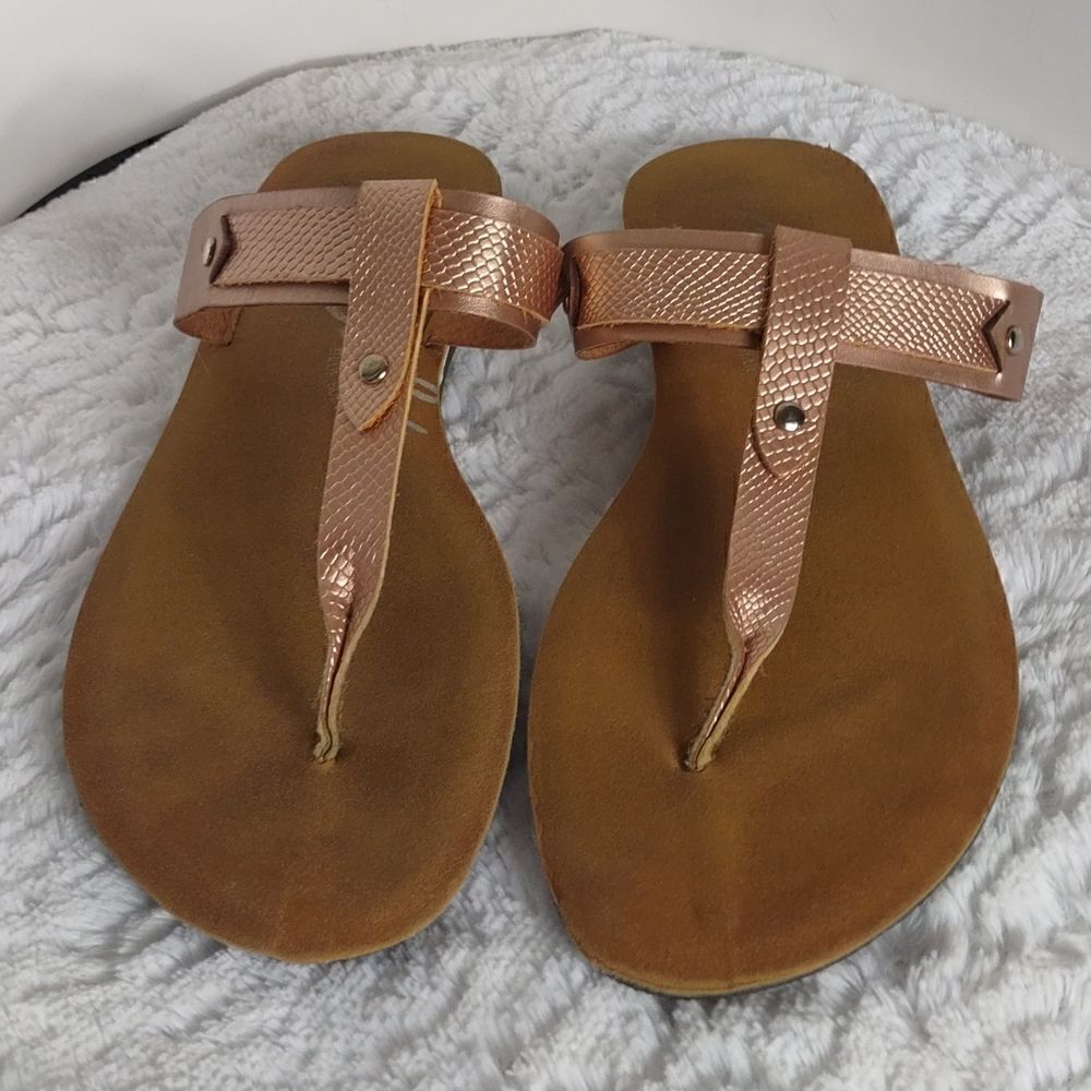 Blue Suede Shoes Rose Gold Thong Sandals - Picture 7 of 7